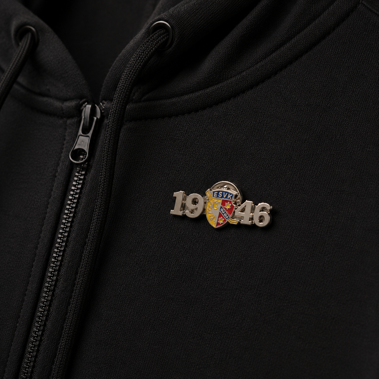 ESVK Pin 1946
